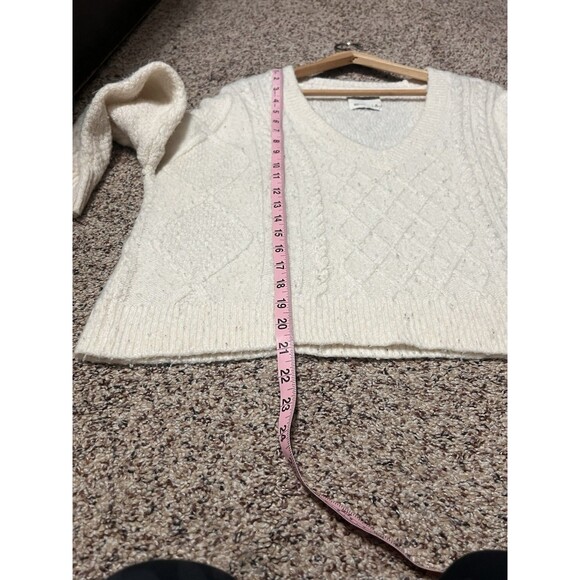 Abercrombie &fitch cable v -neck chunky oversized sweater ivory women size M - Picture 5 of 7
